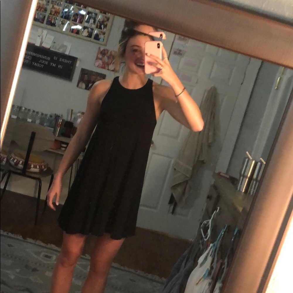 Black swing dress.
